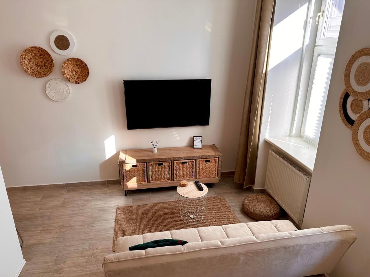 Loft Apartment Am Brunnenmarkt Вена Экстерьер фото